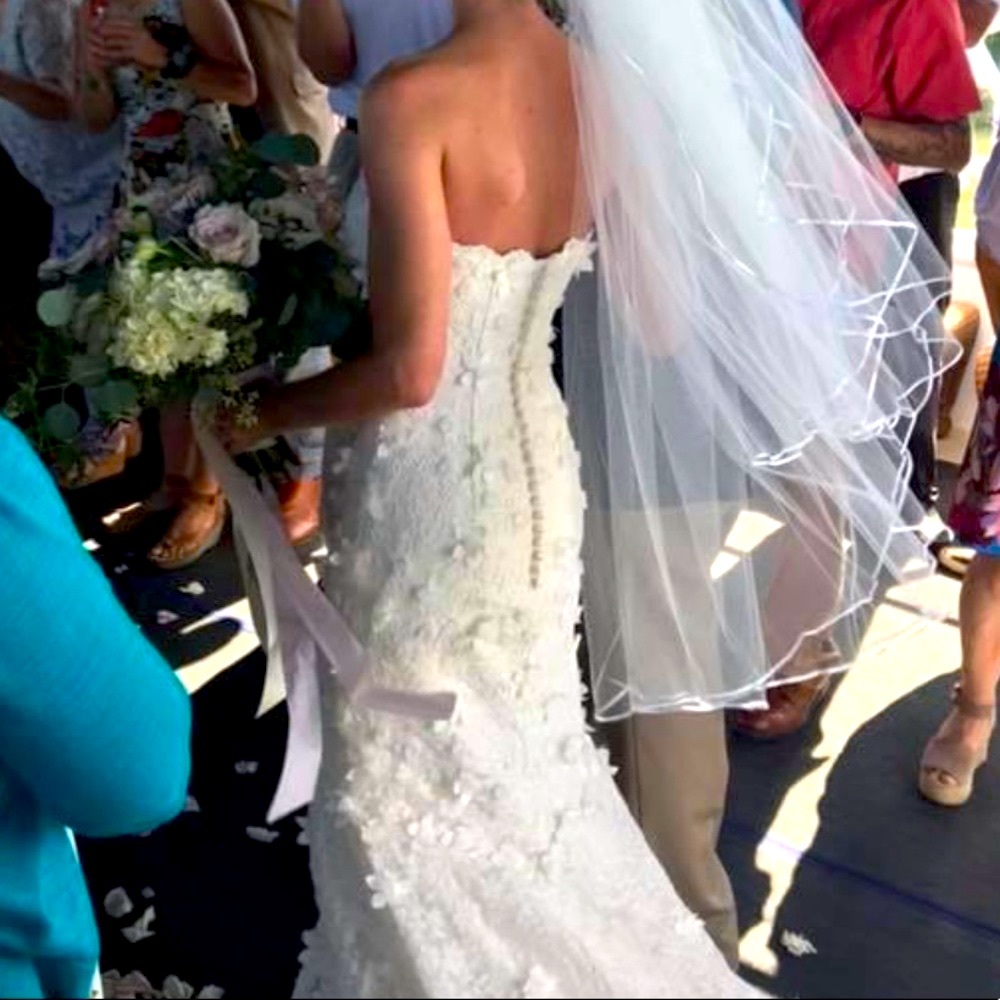 Camille La Vie wedding dress - Picture 6 of 9